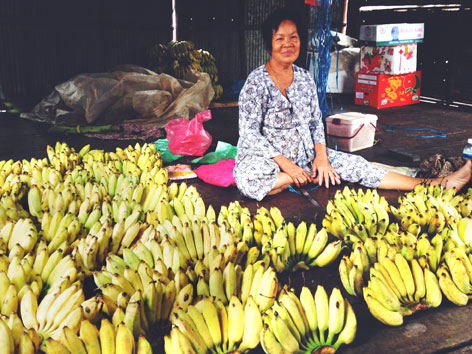Banana vendor in Cambodia