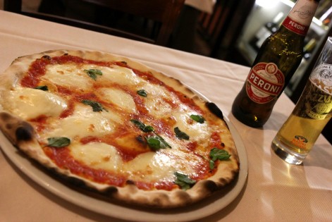 Roman-style margherita pizza, from Rome, Italy