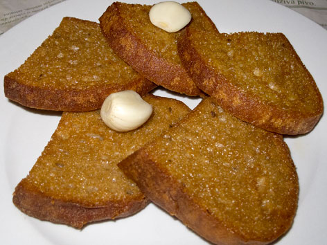 Topinky, fried bread with garlic, is a Czech pub specialty.