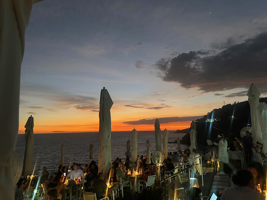 Sunset over the Pacific Ocean at Beto's restaurant in coastal El Salvador.